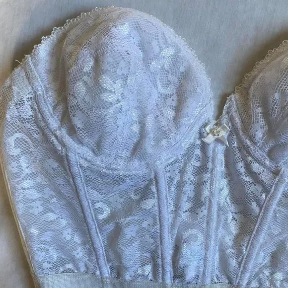 Vintage nwt white lace bustier - Picture 3 of 4